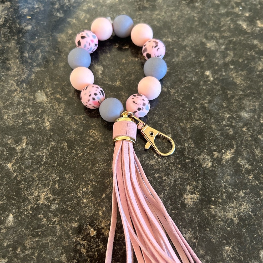 Keychain Bracelets - Picture 13 of 16